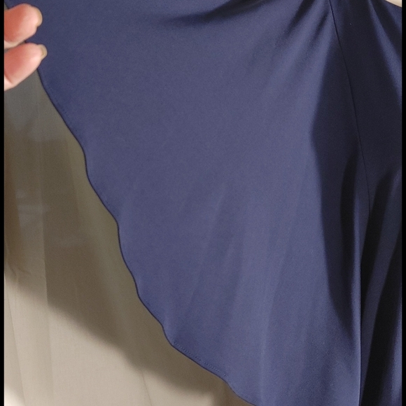 Vince Camuto Navy size M Dress Short Sleeves Elastic Waist Zips under Arm - Picture 2 of 8